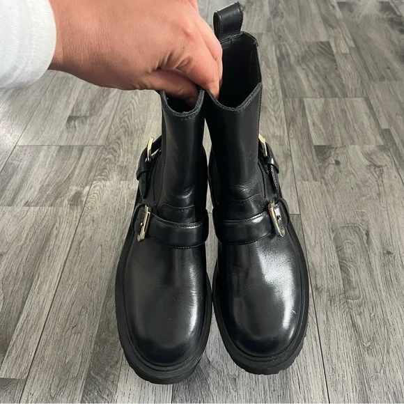 SANDRO - Women's Helen Buckled Chelsea Booties - Picture 4 of 10